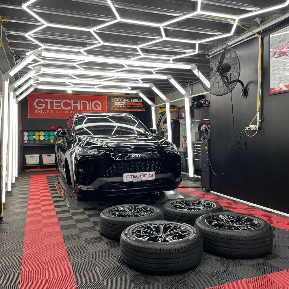 new-car-paint-protection New car paint protection in Brisbane and all surrounding suburbs near you.