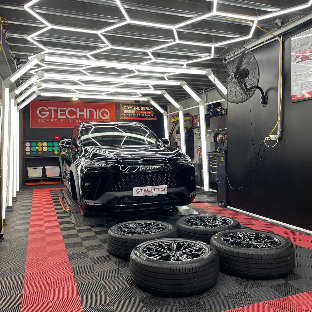 new-car-paint-protection New car paint protection in Brisbane and all surrounding suburbs near you.